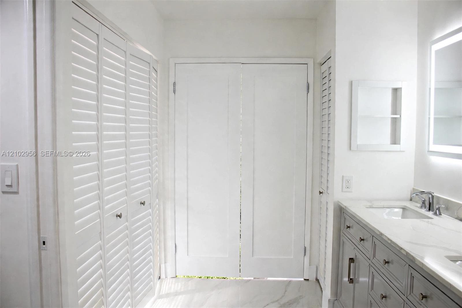 Mystic Pointe Tower 200 · #302 in Aventura - Photo 12