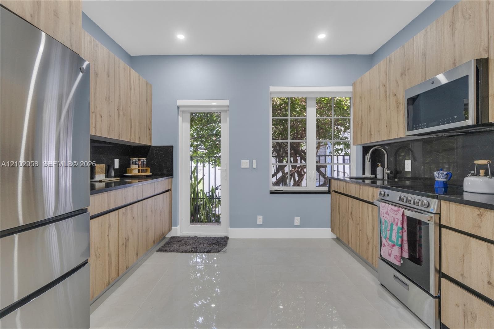 THE BELCREST CONDO · #7 in Miami Beach - Photo 12