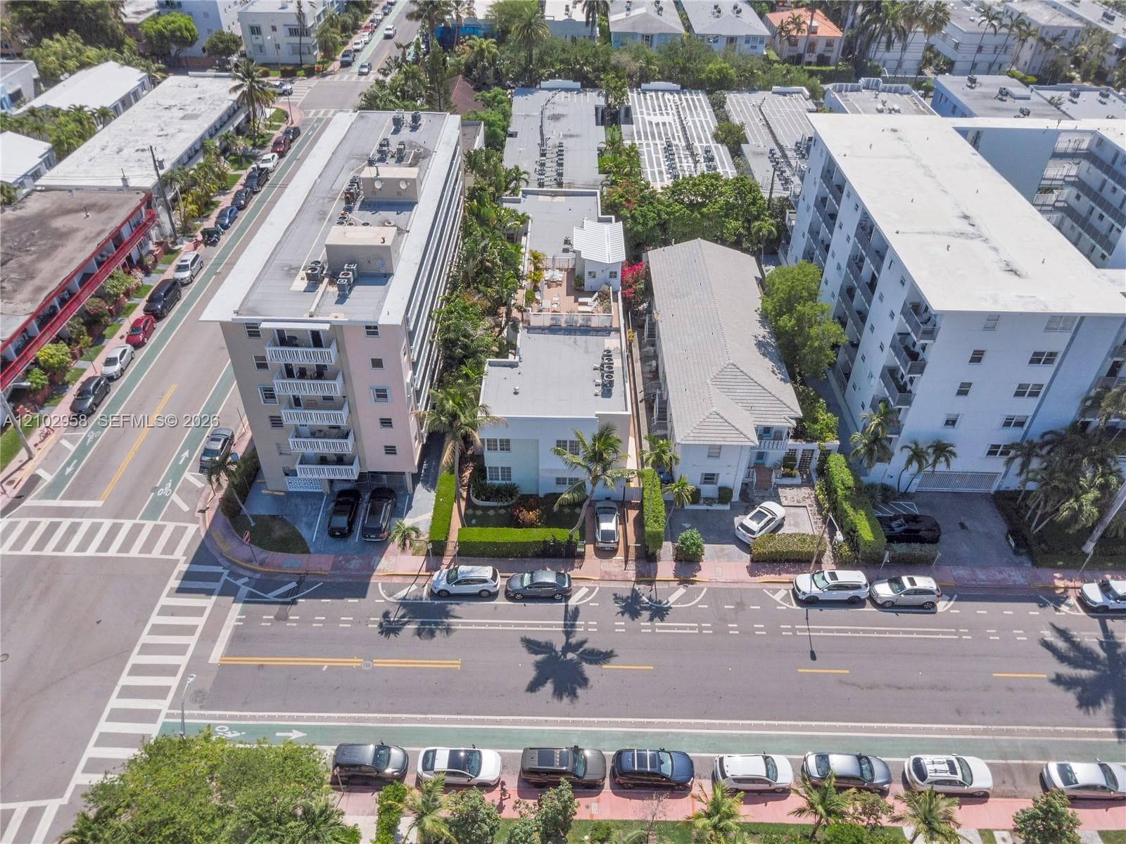THE BELCREST CONDO · #7 in Miami Beach - Photo 25