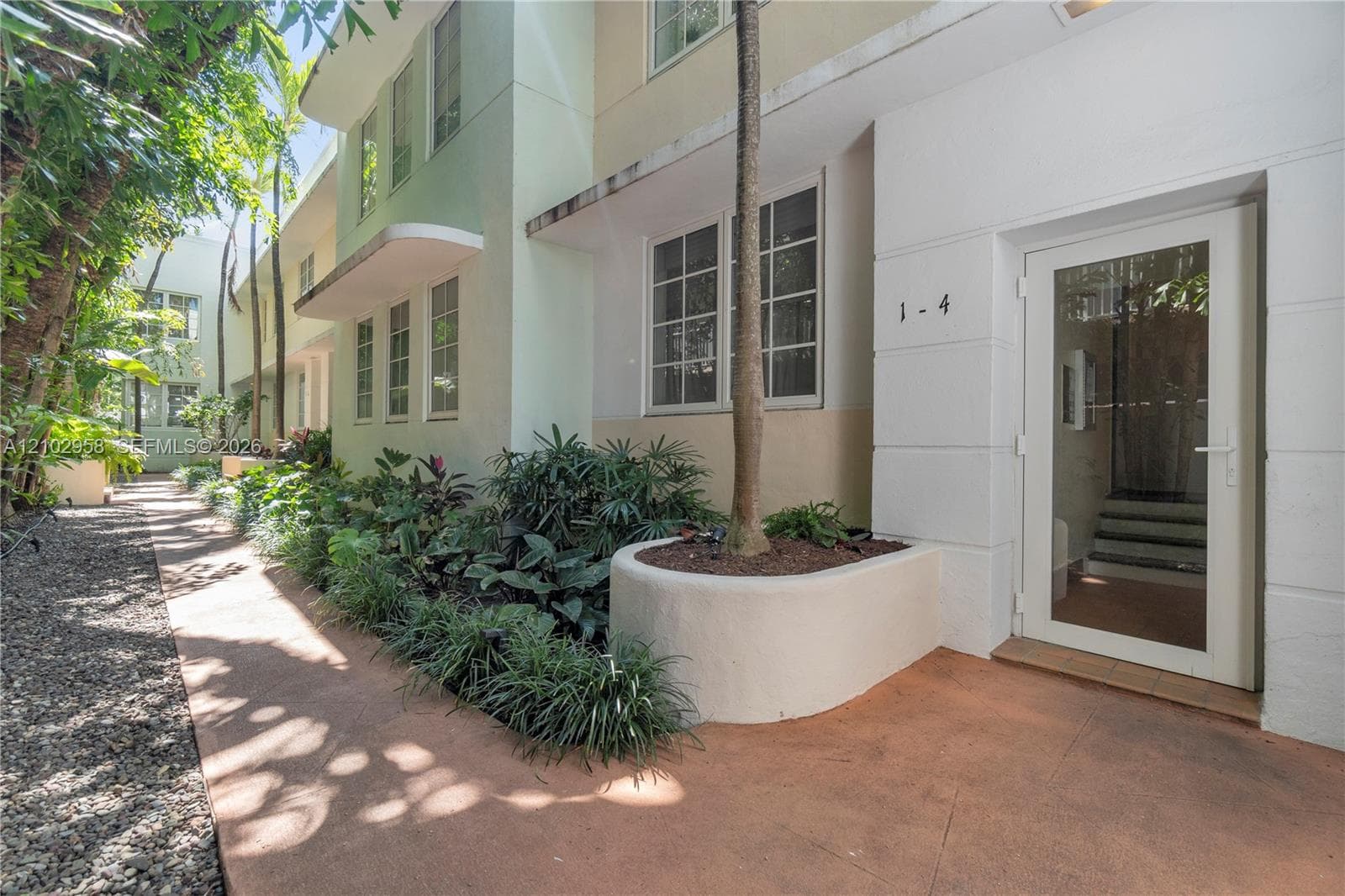 THE BELCREST CONDO · #7 in Miami Beach - Photo 21