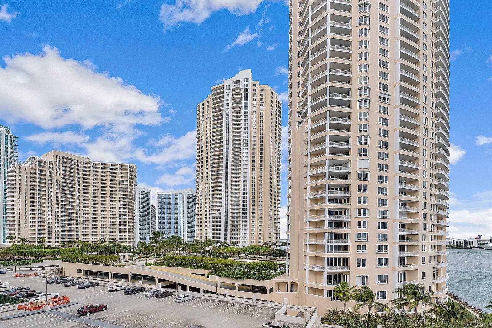 Brickell Key Two · #928 in Miami - Photo 4