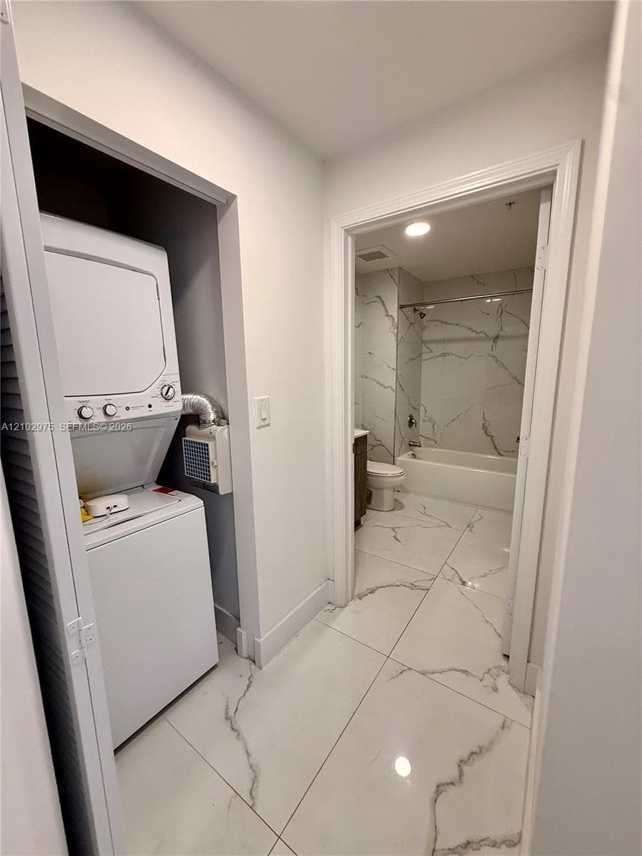GRAND AT DORAL · #408 in Doral - Photo 3