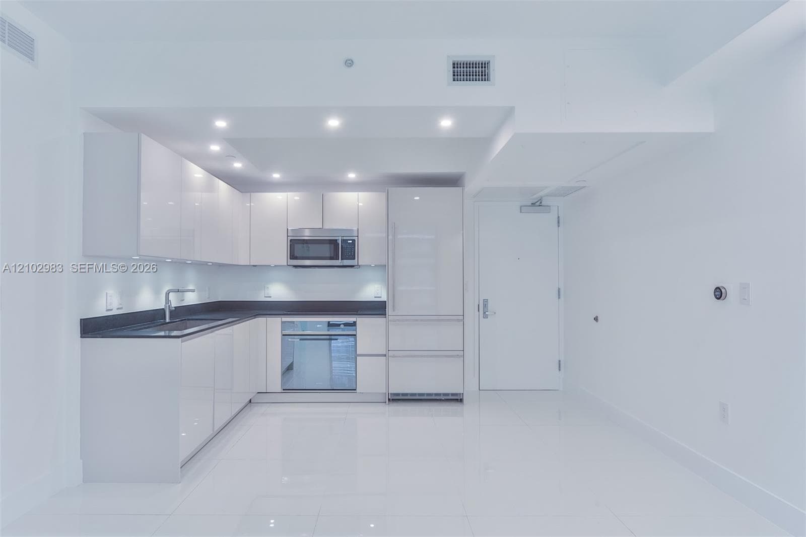 1010 Brickell · #3107 in Miami - Photo 16