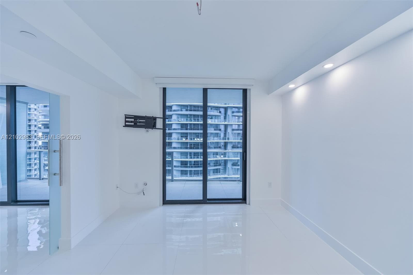 1010 Brickell · #3107 in Miami - Photo 9
