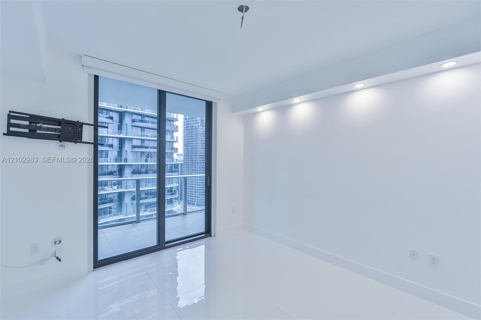 1010 Brickell · #3107 in Miami - Photo 8