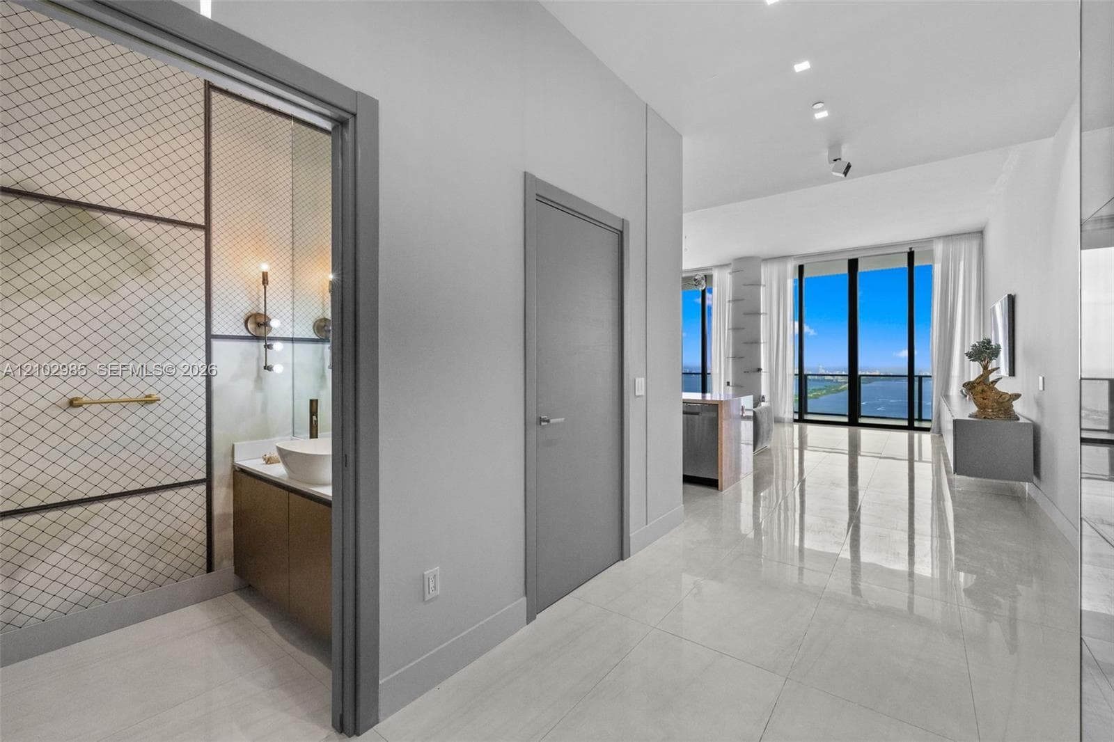 Gran Paraiso · #PH5002 in Miami - Photo 2