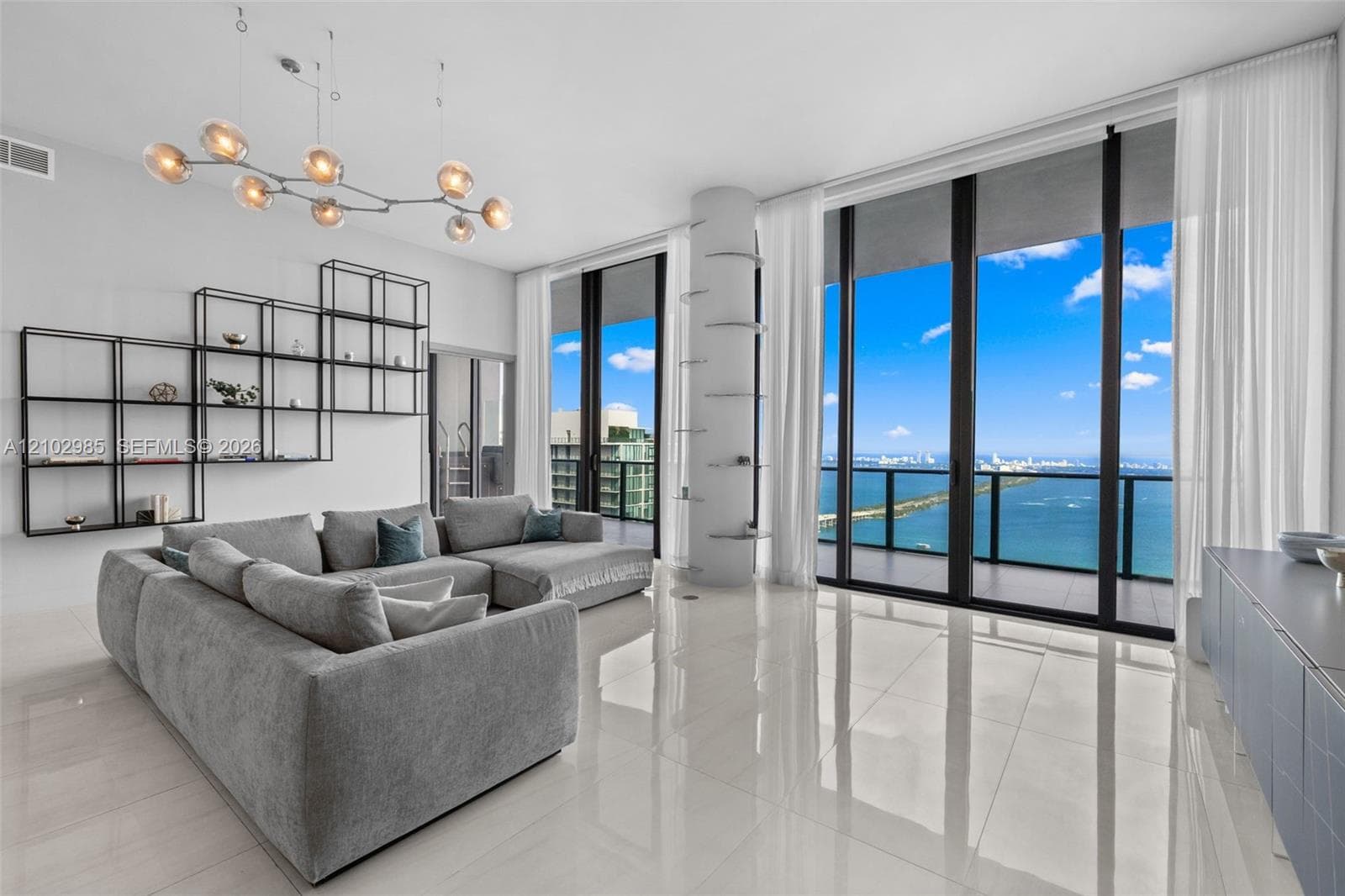 Gran Paraiso · #PH5002 in Miami - Photo 3