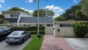 kings creek · #8232 in Miami - Photo 32