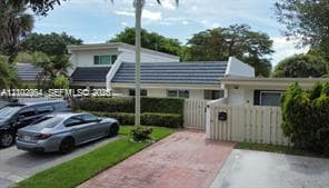 kings creek · #8232 in Miami - Photo 1