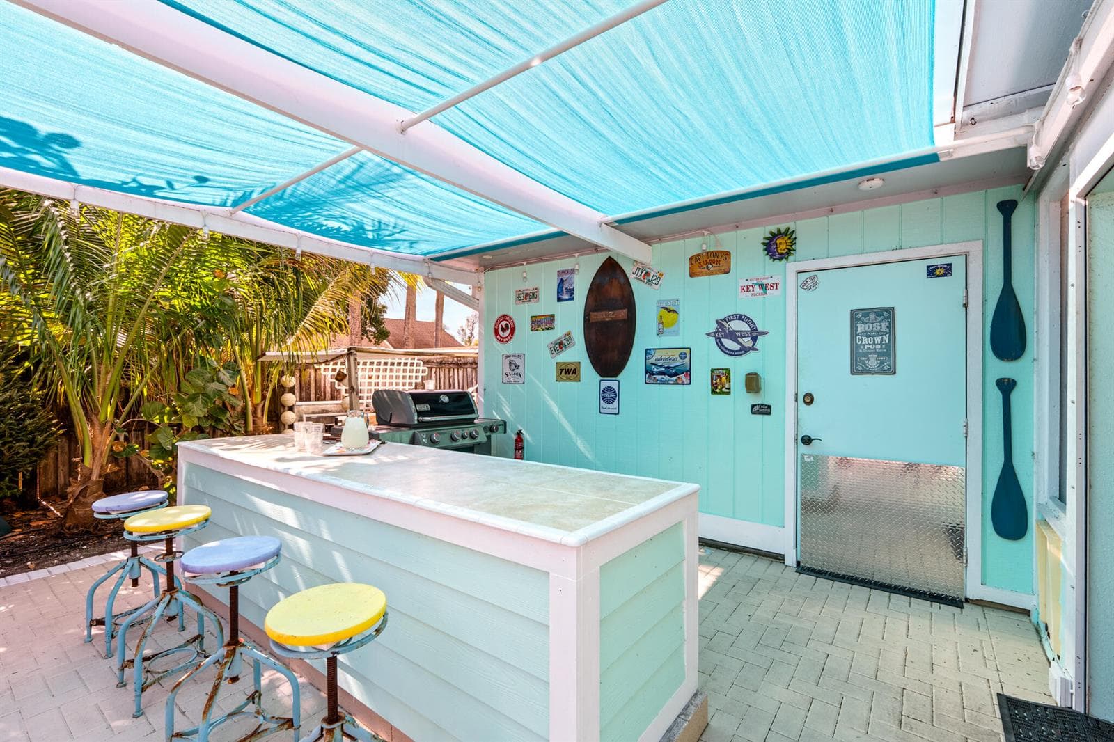 611 East Dr 34 Outdoor Kitchen