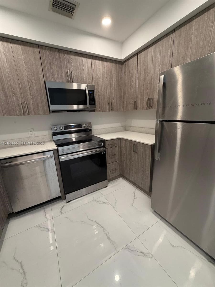 ISLANDS AT DORAL 1ST ADDI · #206 in Doral - Photo 2