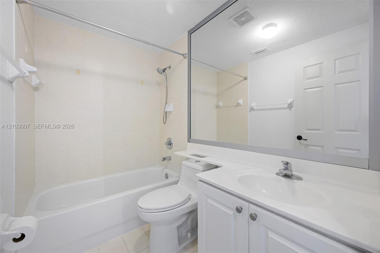 7230 NW 174th Ter #204 photo 19