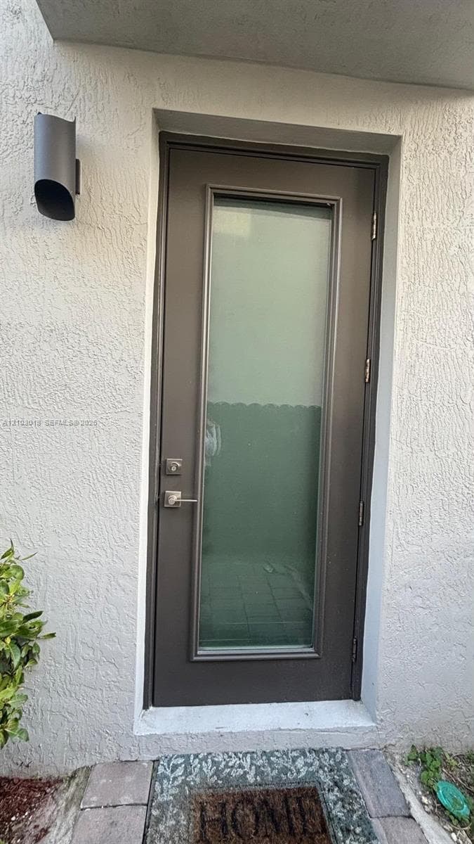 NEXT-GEN SUITE WITH ITS OWN PRIVATE ENTRANCE!