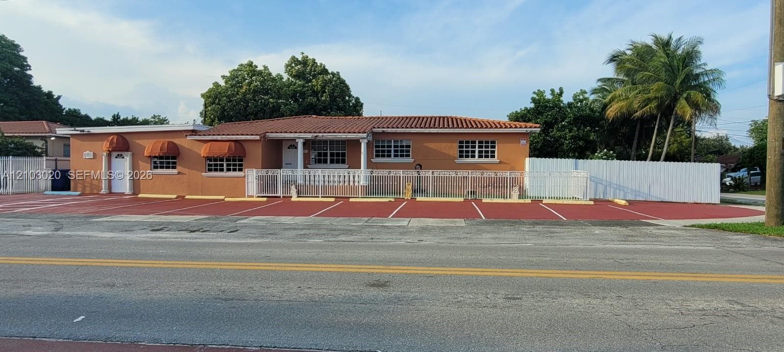 4801 NW 4 #1 photo 1