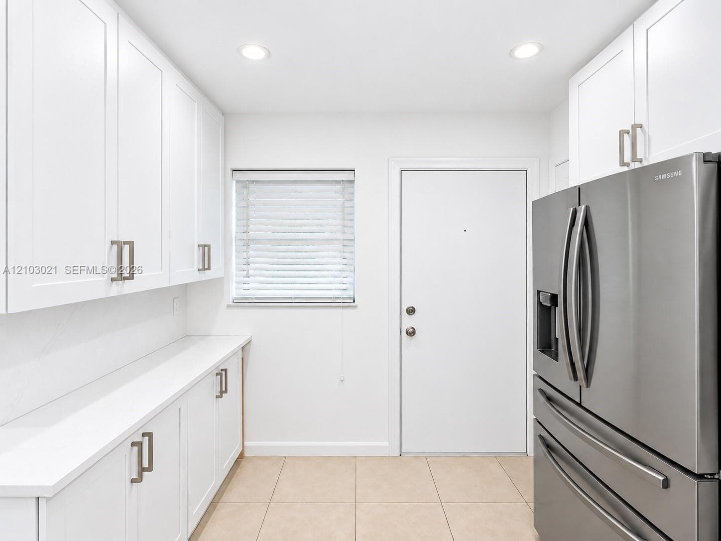 AZURE LAKE CONDO · #107 in Miami - Photo 10