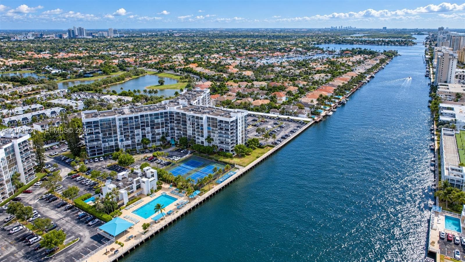 OCEANVIEW PARK CONDO · #202 in Hallandale Beach - Photo 32