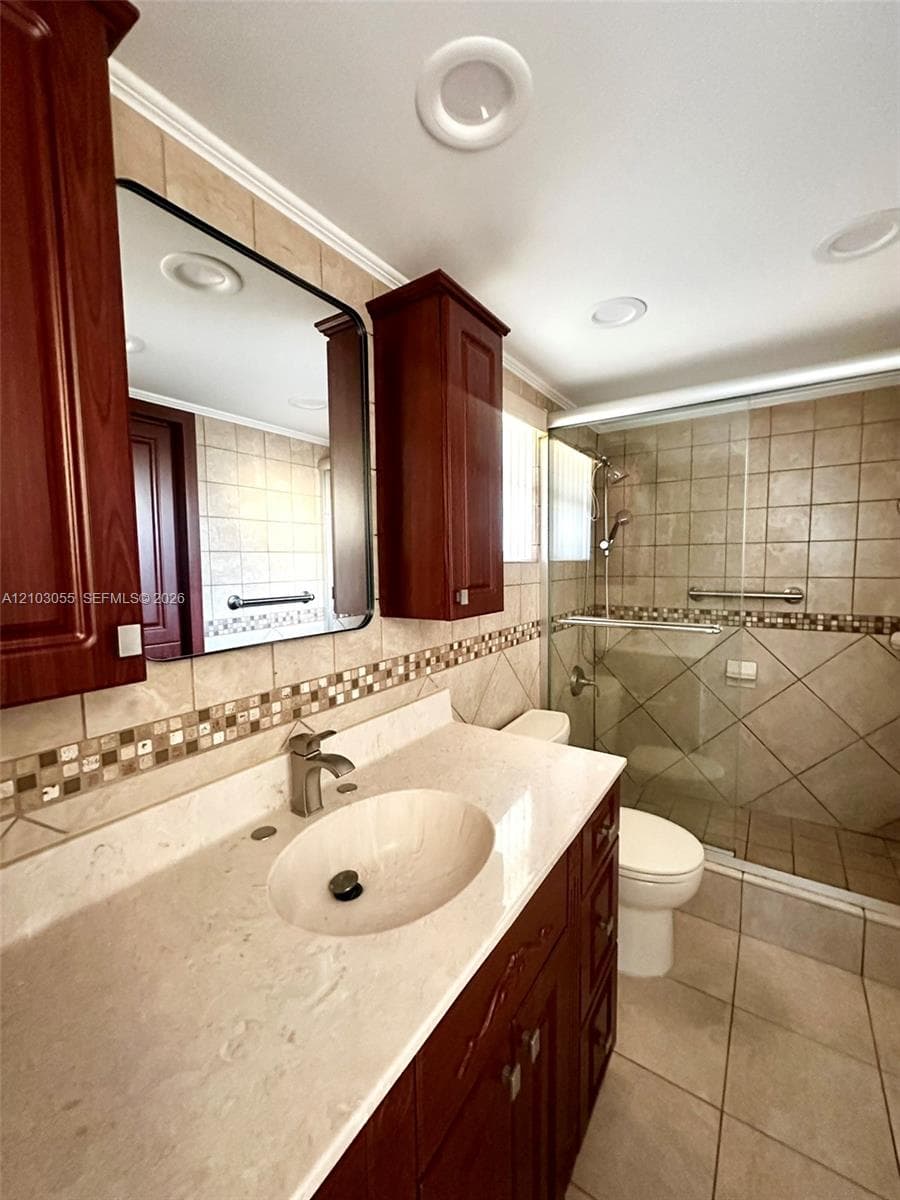 LAGO GRANDE TWO CONDO · #204-28 in Hialeah - Photo 20