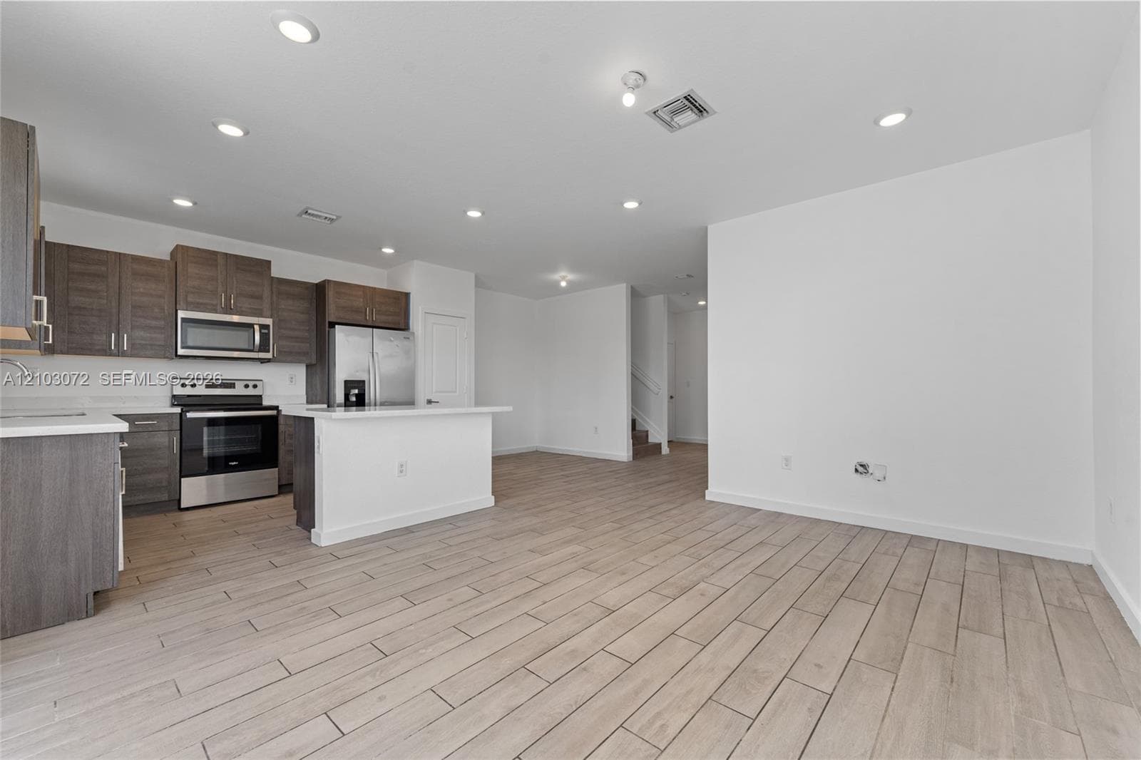 1010 SE 23rd Ave #1010 photo 6