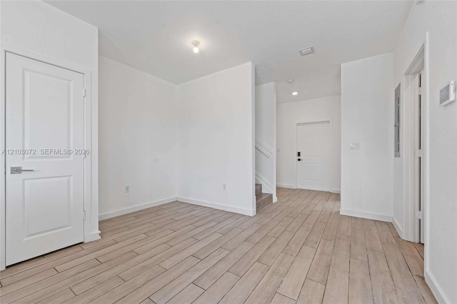 1010 SE 23rd Ave #1010 photo 7