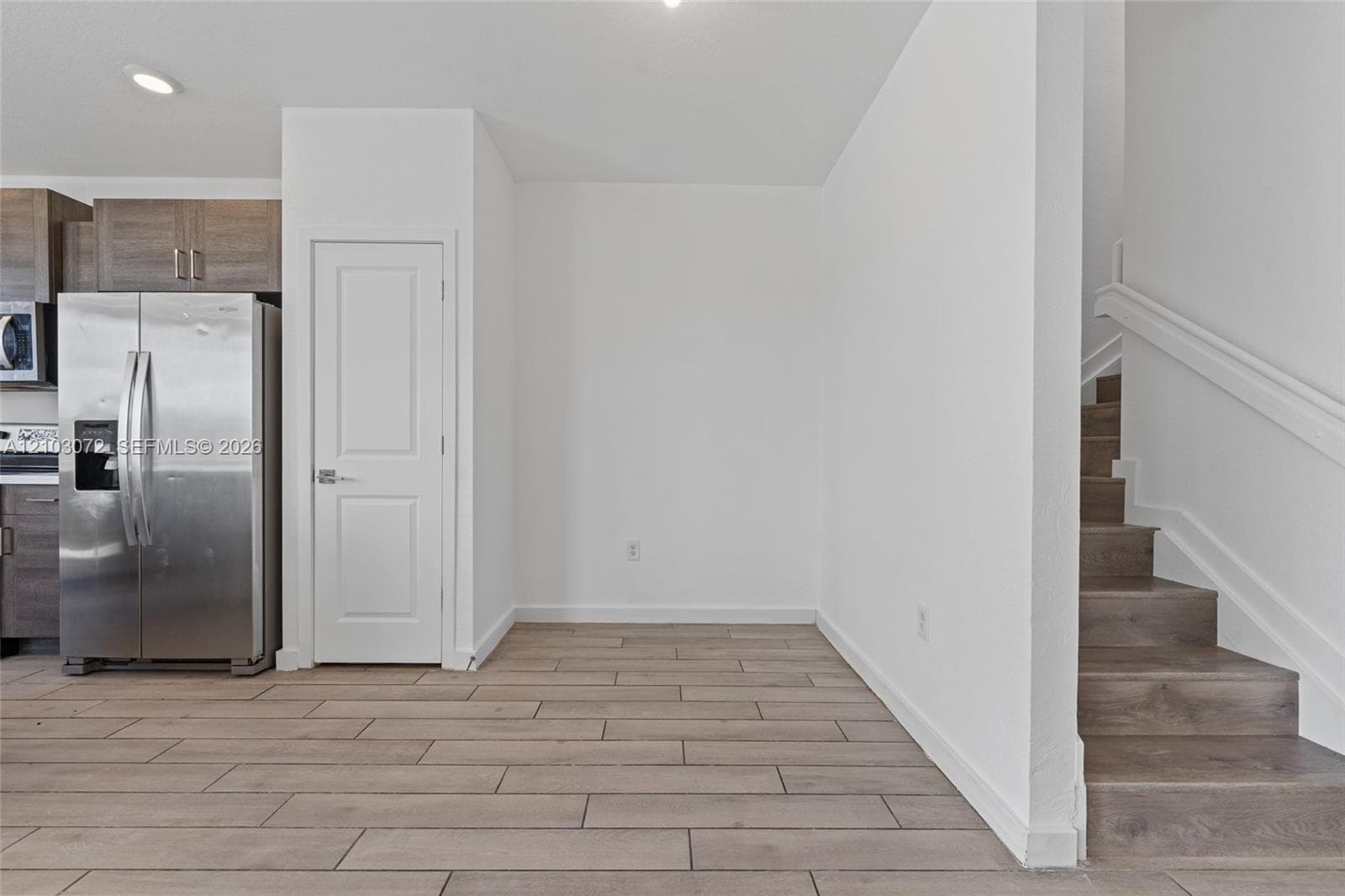1010 SE 23rd Ave #1010 photo 15