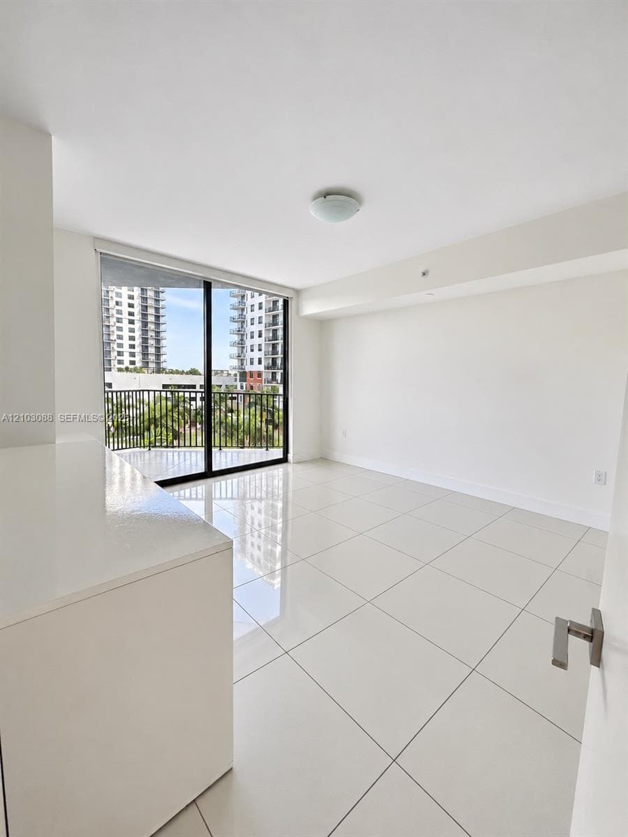 5252 Paseo · #309 in Doral - Photo 1