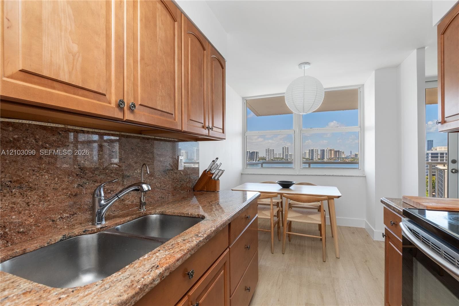 Winston Towers · #1219 in Sunny Isles Beach - Photo 13