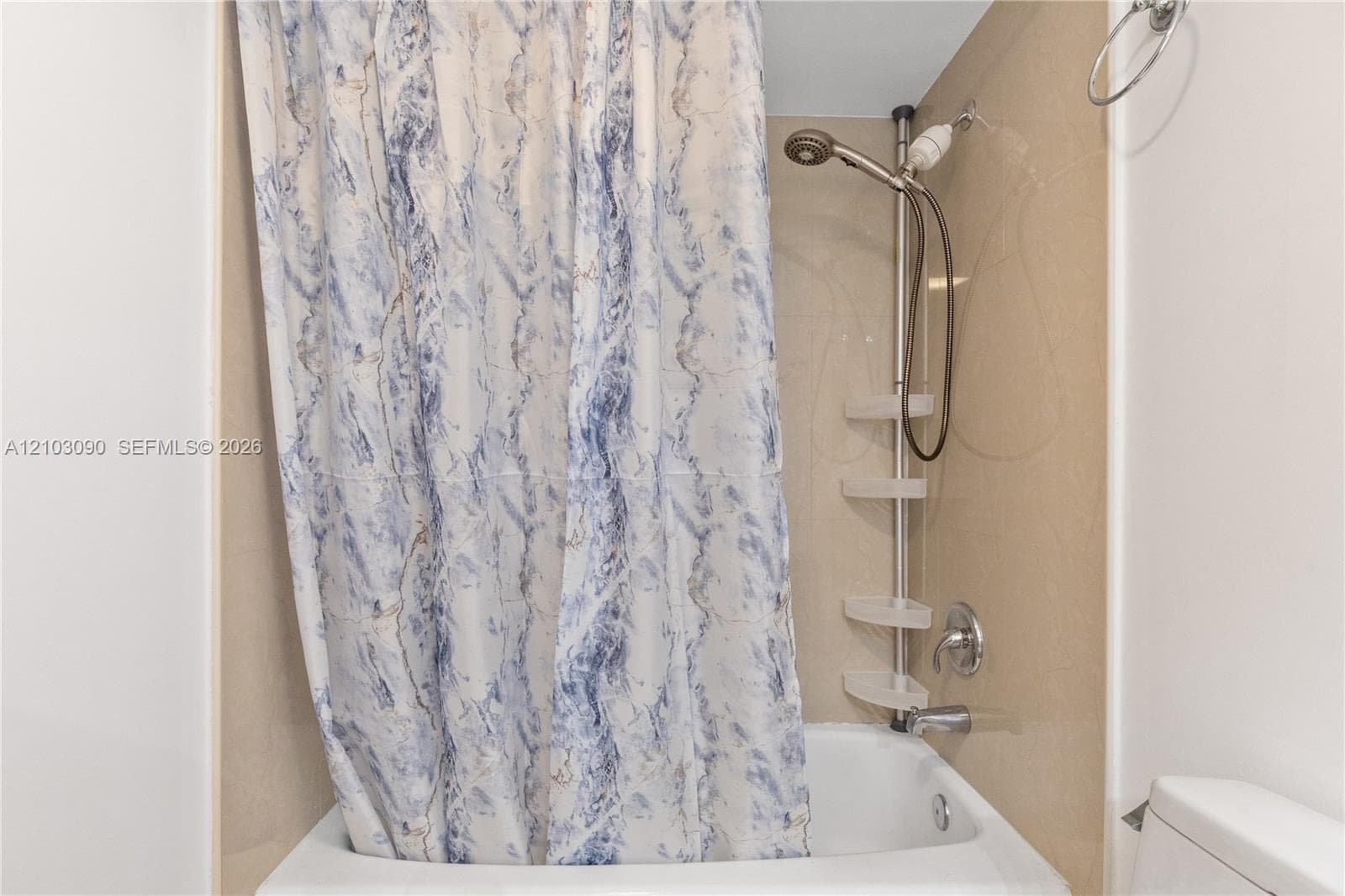 Winston Towers · #1219 in Sunny Isles Beach - Photo 36