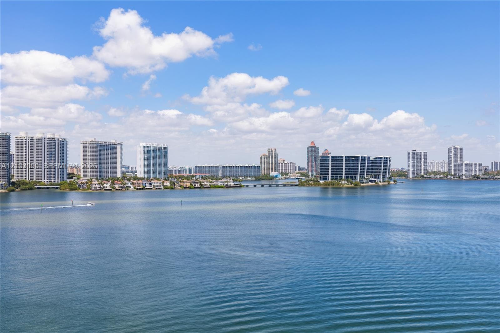 Winston Towers · #1219 in Sunny Isles Beach - Photo 4