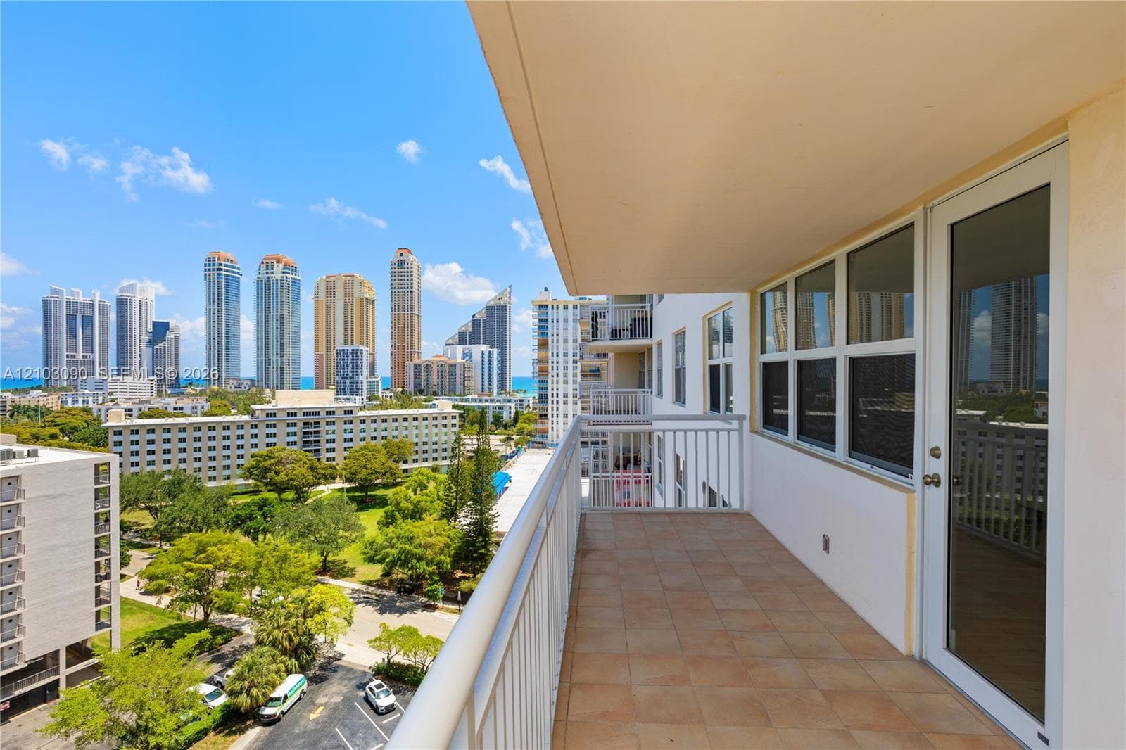 Winston Towers · #1219 in Sunny Isles Beach - Photo 8