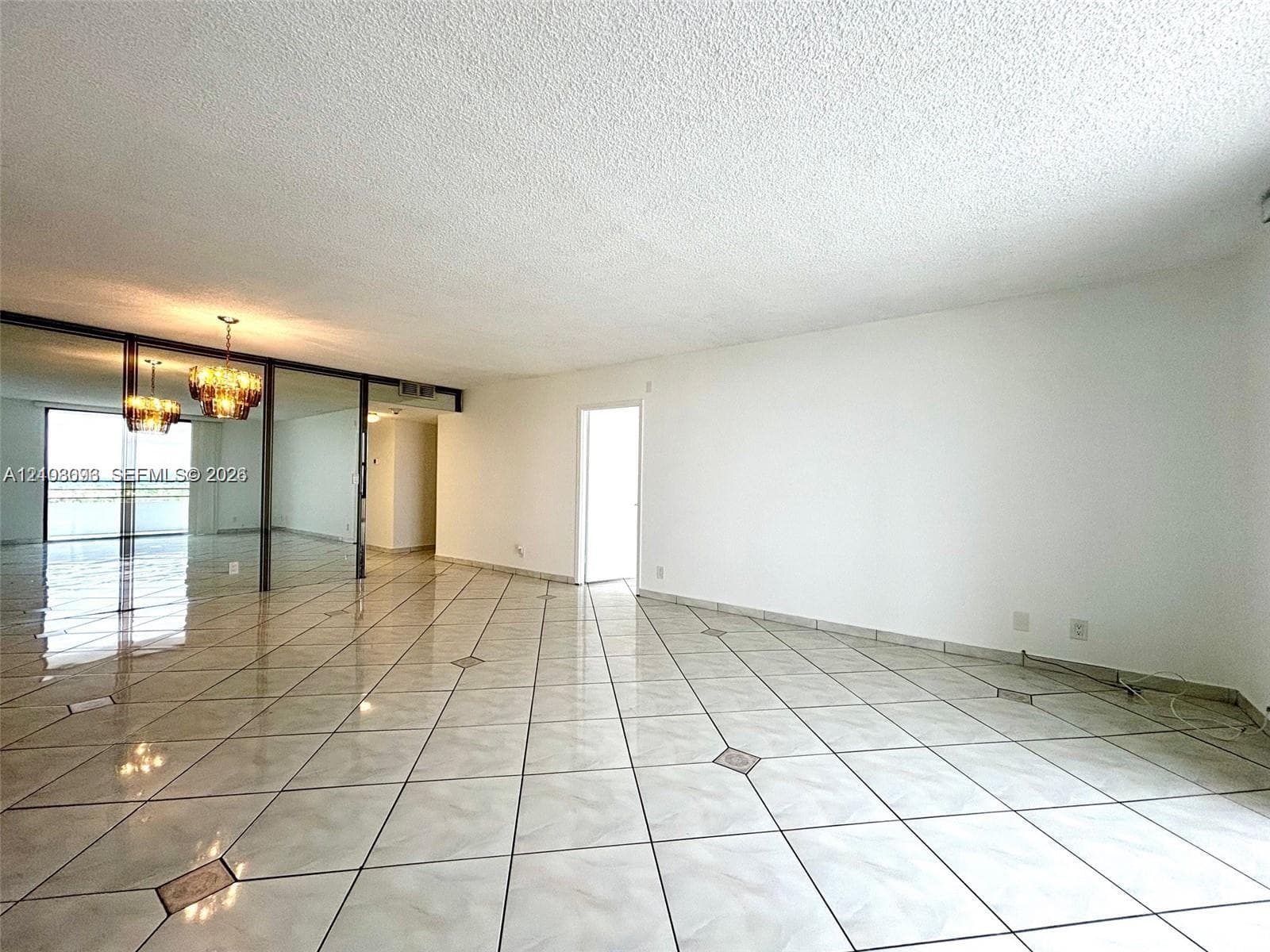 OLYMPUS TOWERS · #1208 in Hallandale Beach - Photo 4