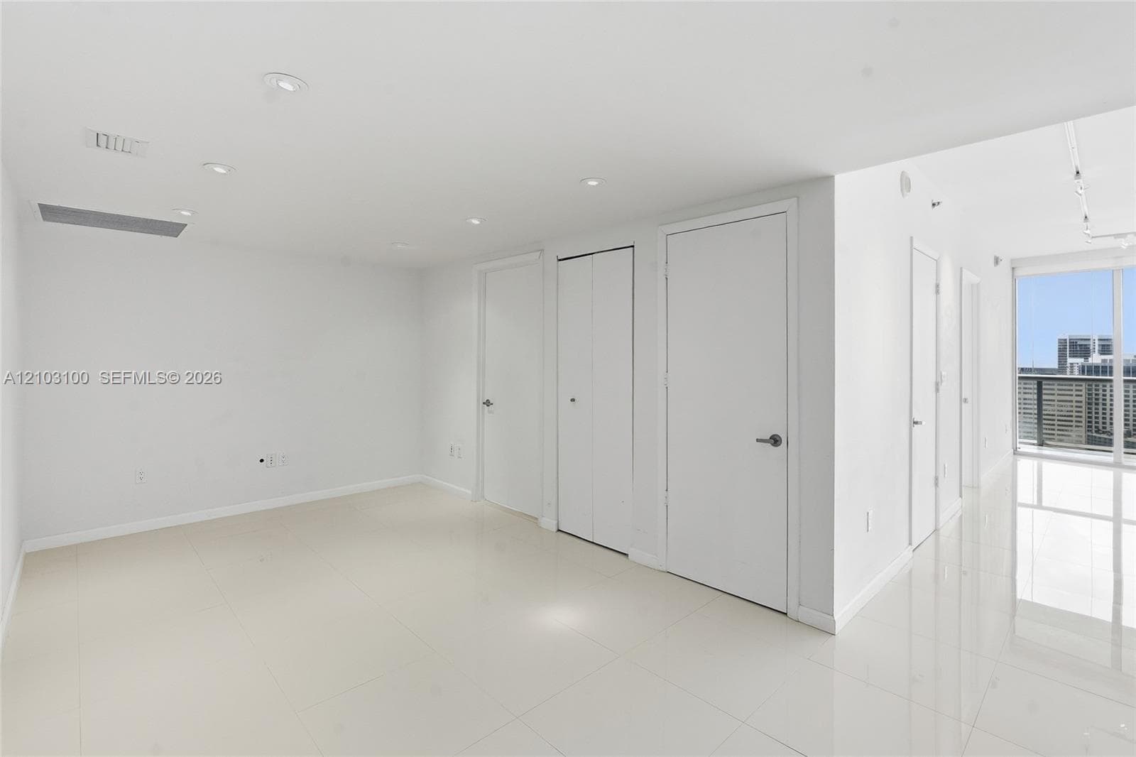Icon Brickell I · #4003 in Miami - Photo 3