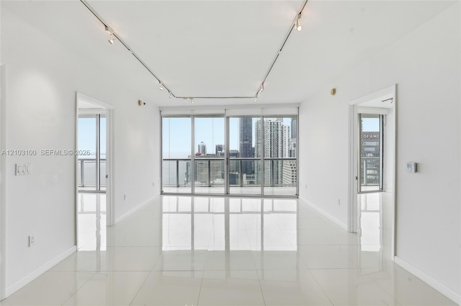 Icon Brickell I · #4003 in Miami - Photo 5