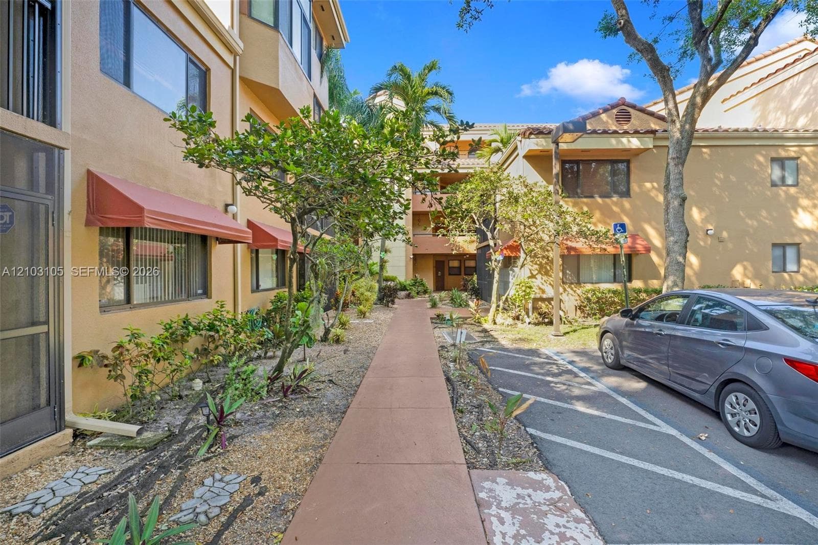 CELEBRATION POINT CONDO # · #106 in Miami Lakes - Photo 25