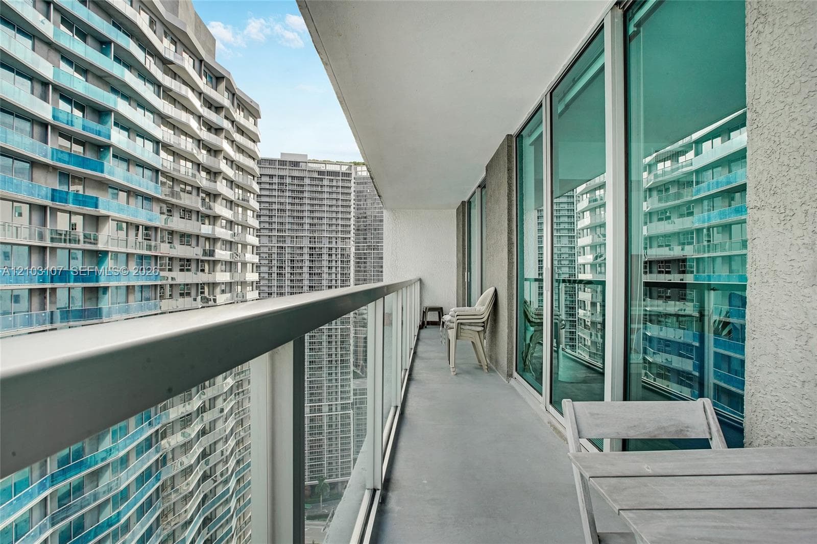 500 Brickell West · #3701 in Miami - Photo 17