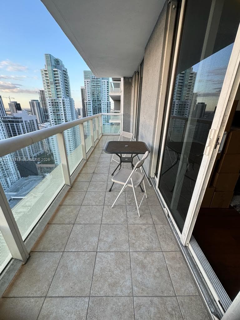 BALCONY