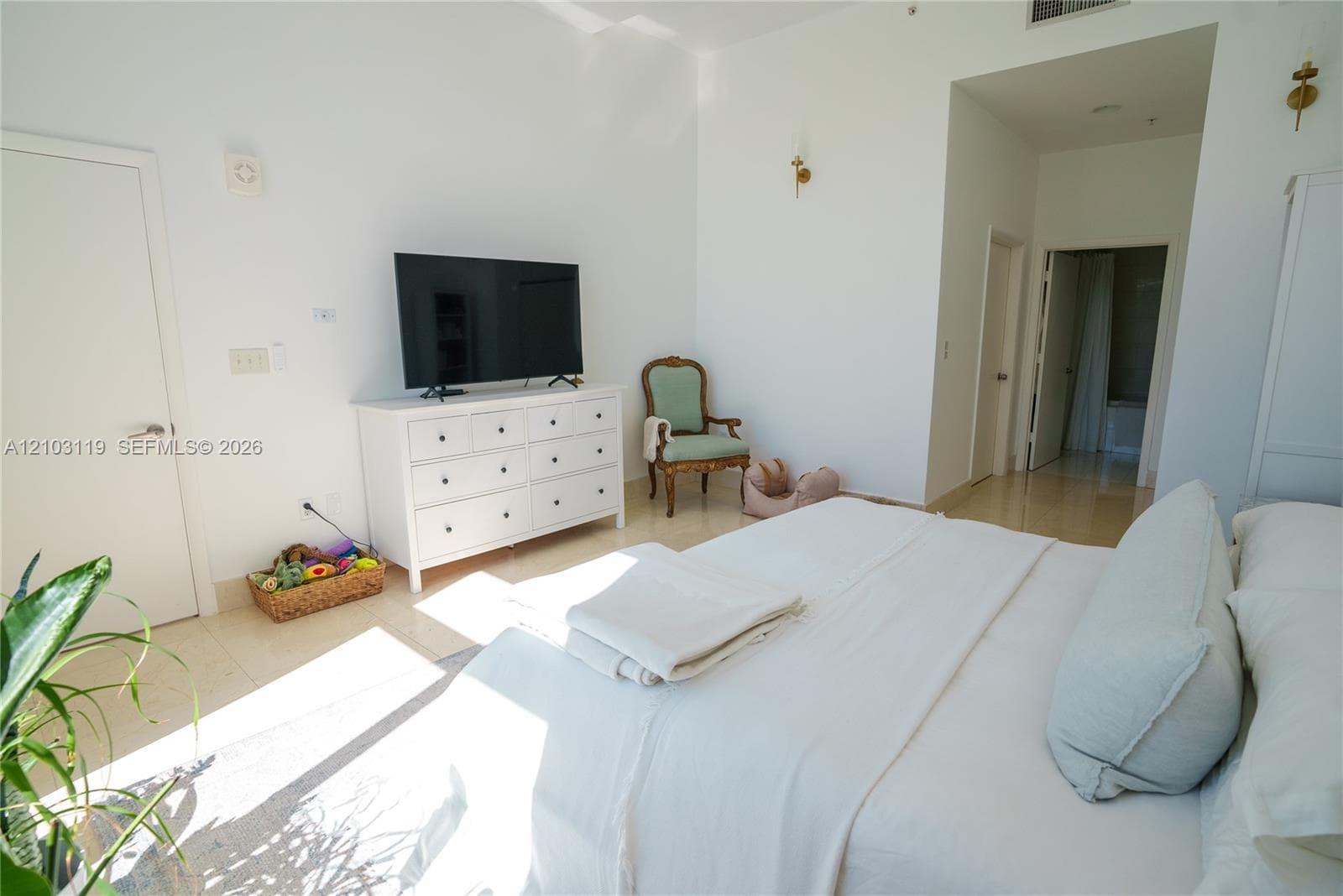 The Meridian Condo · #516 in Miami Beach - Photo 17