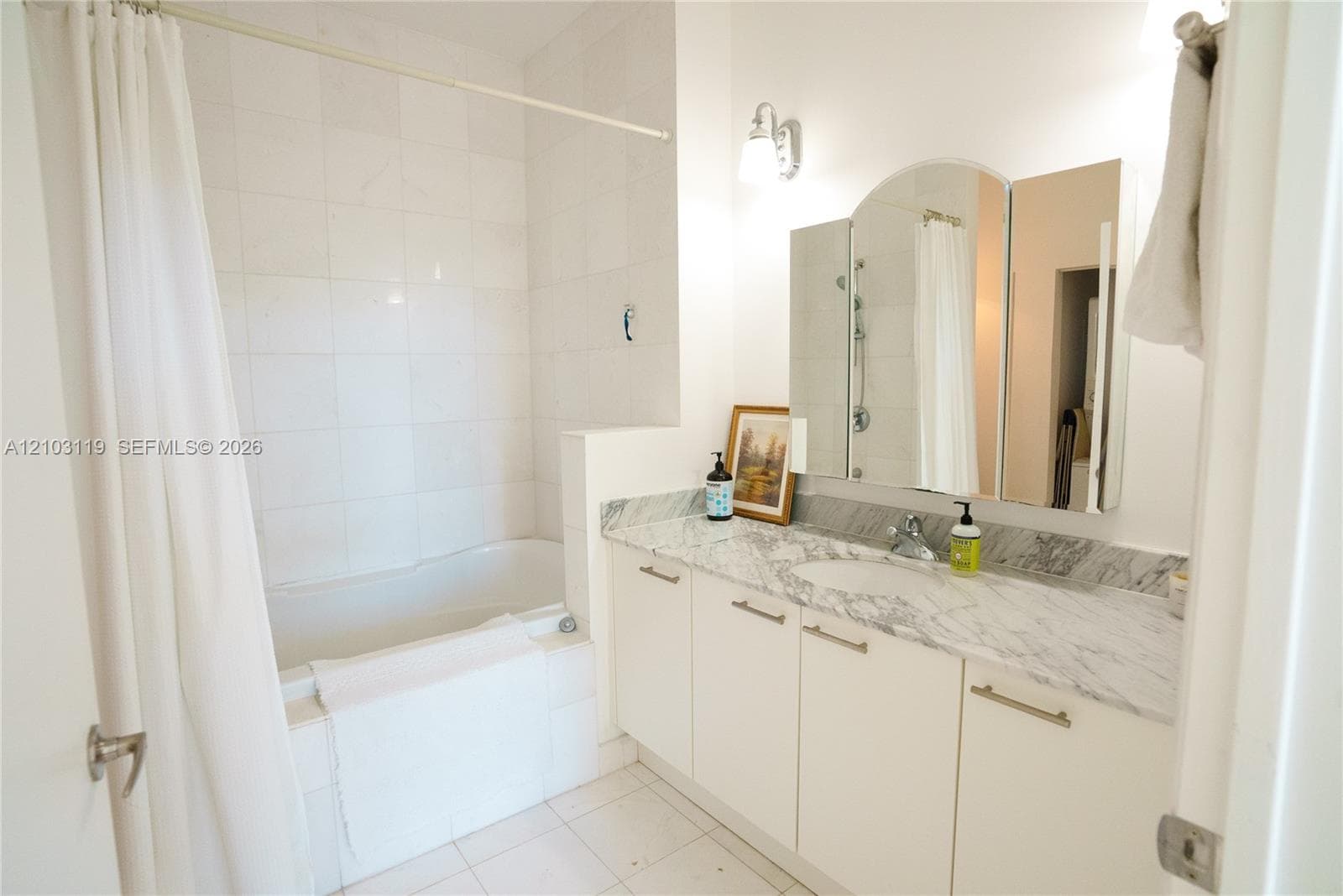 The Meridian Condo · #516 in Miami Beach - Photo 22