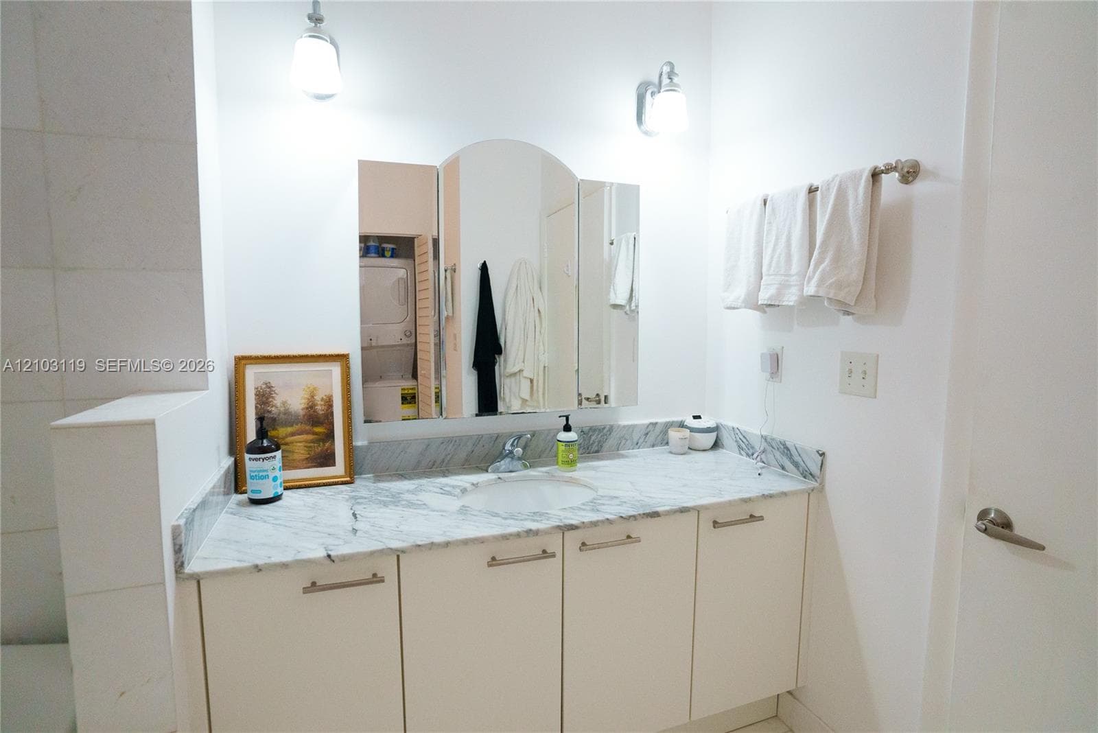 The Meridian Condo · #516 in Miami Beach - Photo 25