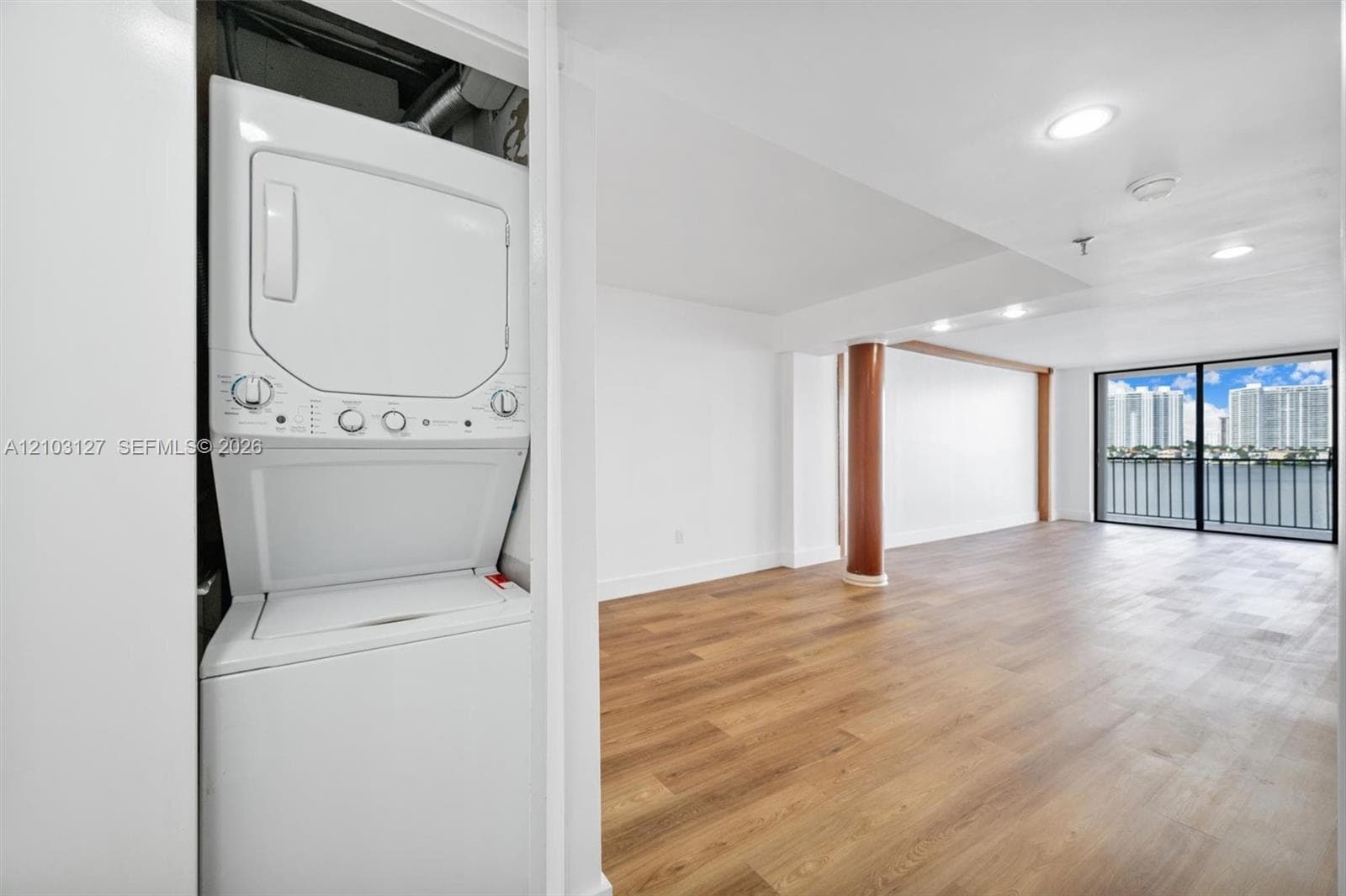 BAY HOUSE TOWER CONDO · #405 in Sunny Isles Beach - Photo 3