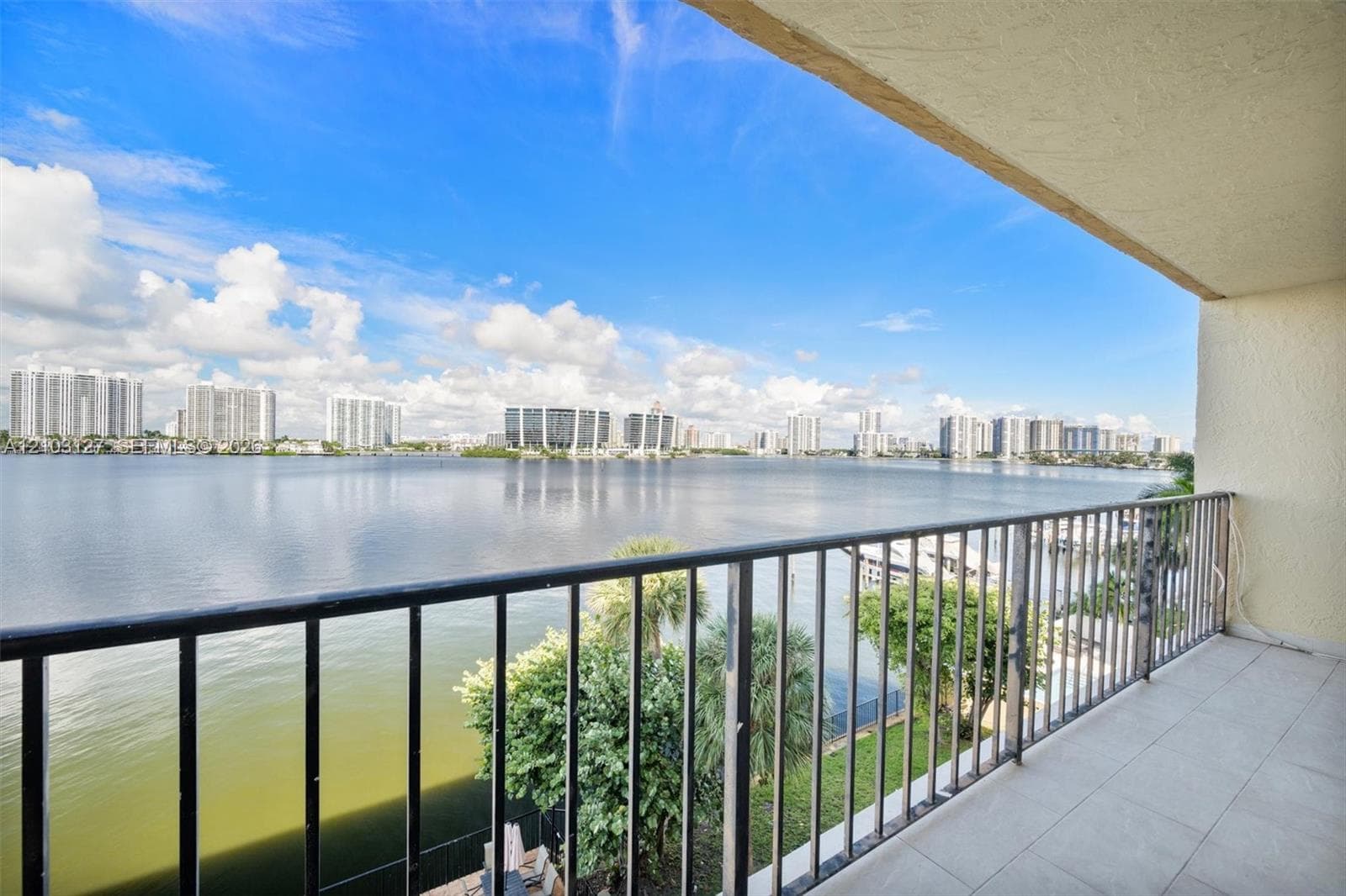 BAY HOUSE TOWER CONDO · #405 in Sunny Isles Beach - Photo 1