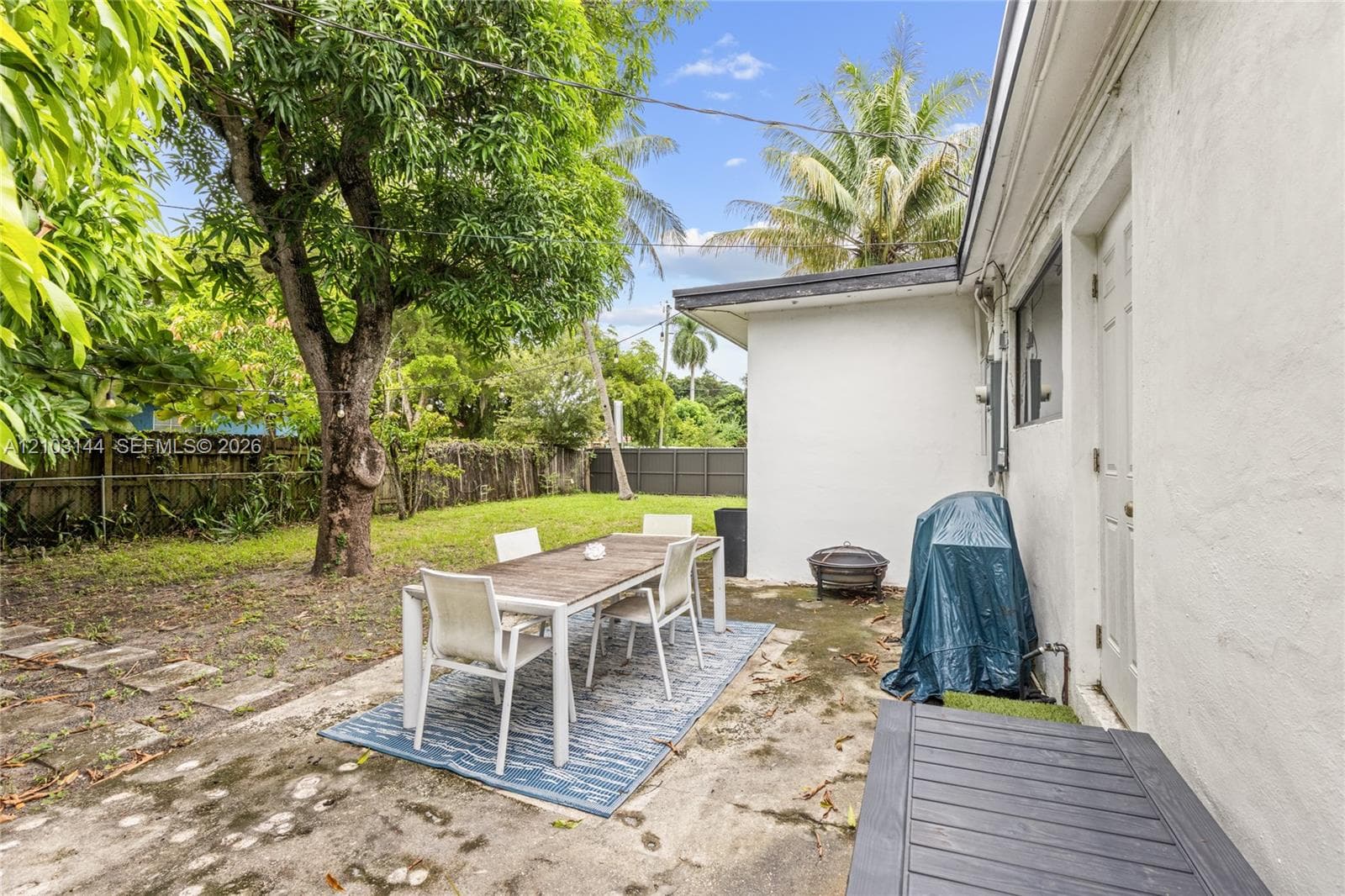 1195 NE 147th St #. photo 42