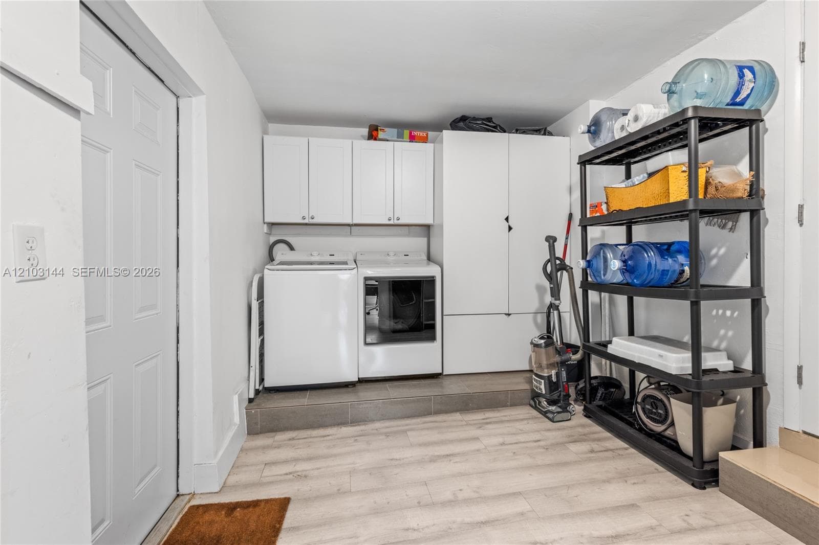 1195 NE 147th St #. photo 33
