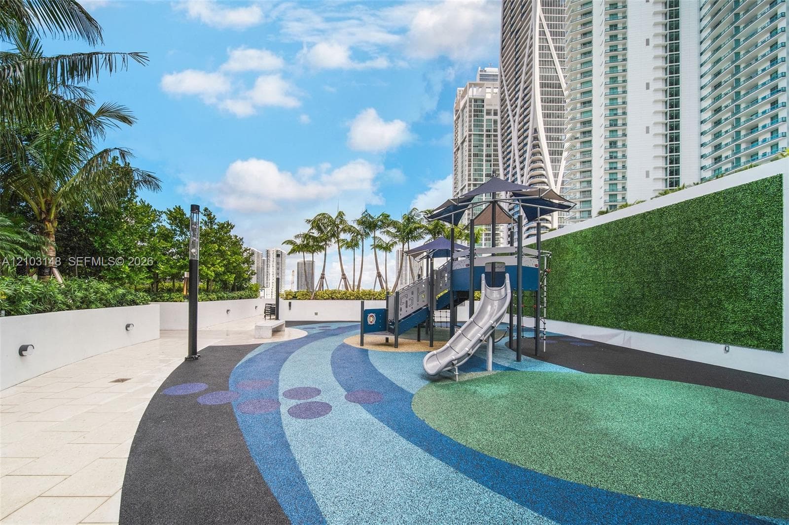 Paramount Miami Worldcenter · #3211 in Miami - Photo 38