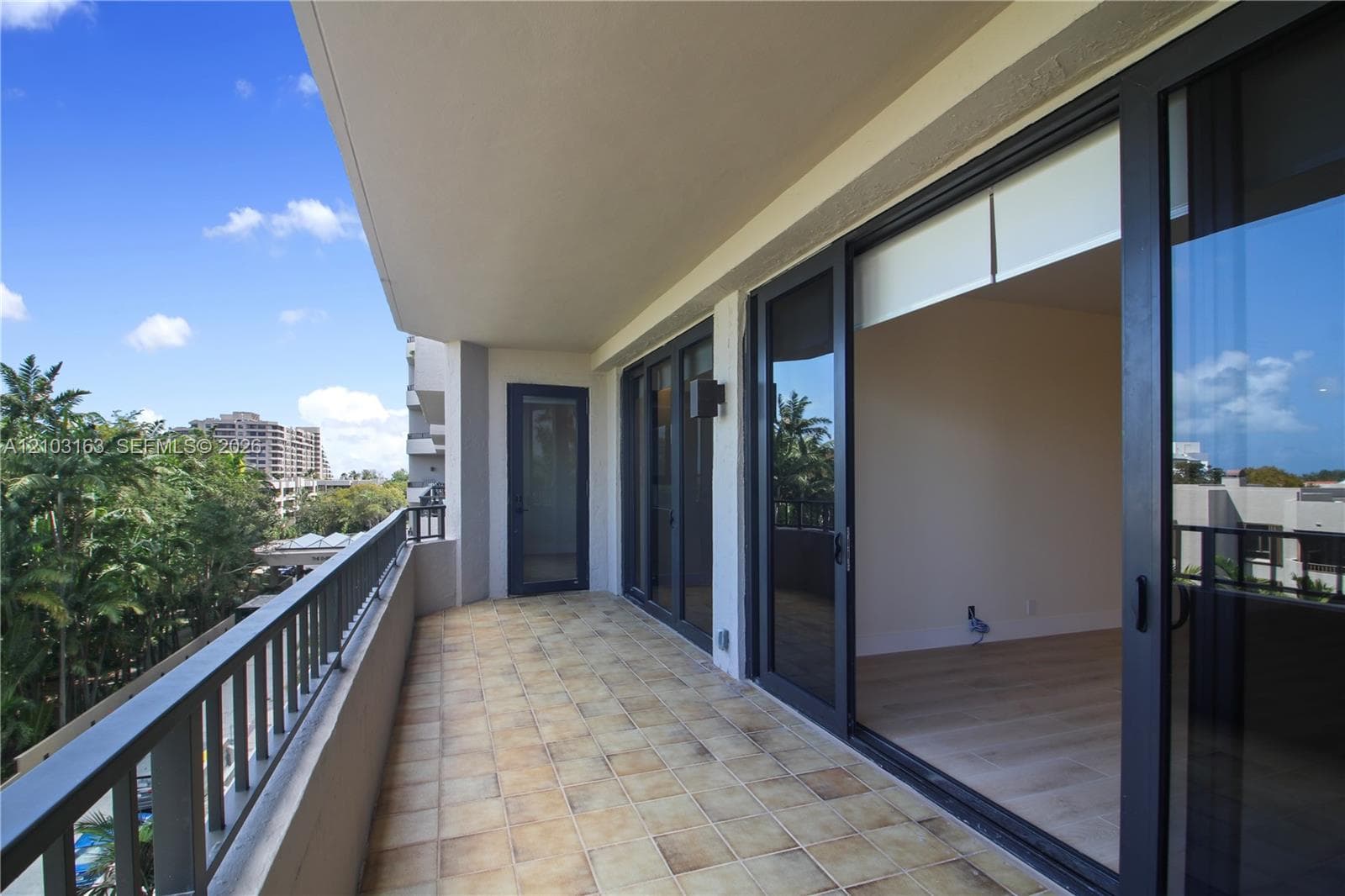 Emerald Bay at Key Colony · #540 in Key Biscayne - Photo 27