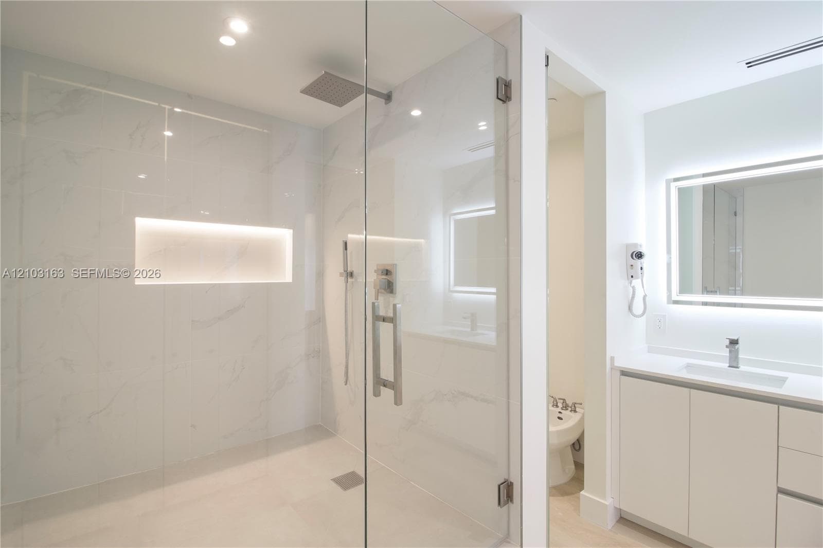 Emerald Bay at Key Colony · #540 in Key Biscayne - Photo 42