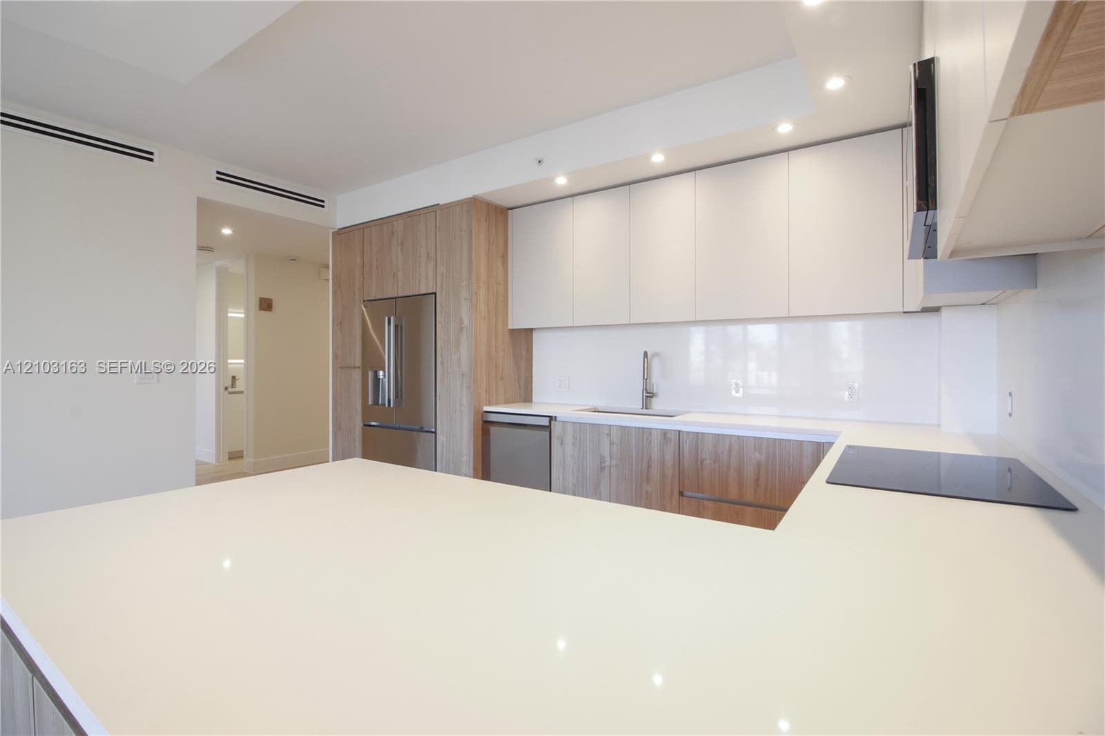 Emerald Bay at Key Colony · #540 in Key Biscayne - Photo 18