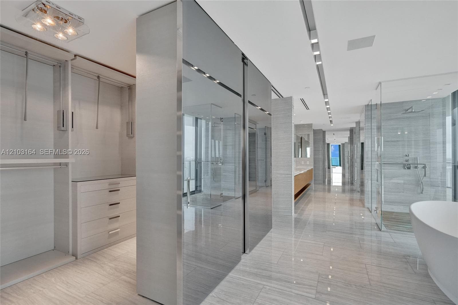Regalia · #33 in Sunny Isles Beach - Photo 20