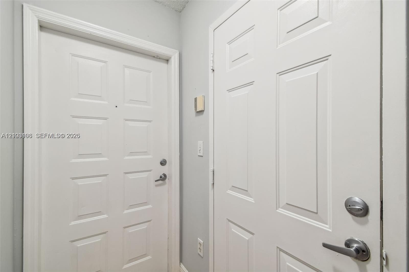 2945 NE 185th St #1407 photo 7