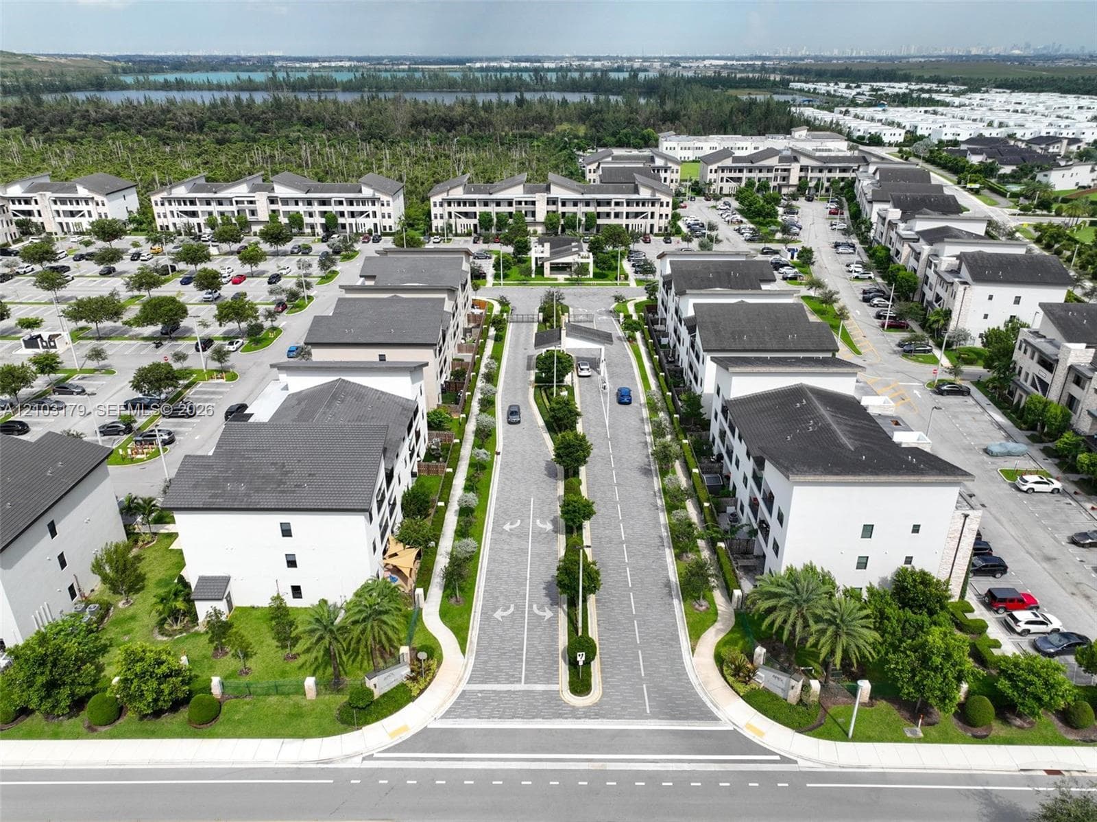 Grand Bay South Villas · #33 in Doral - Photo 22