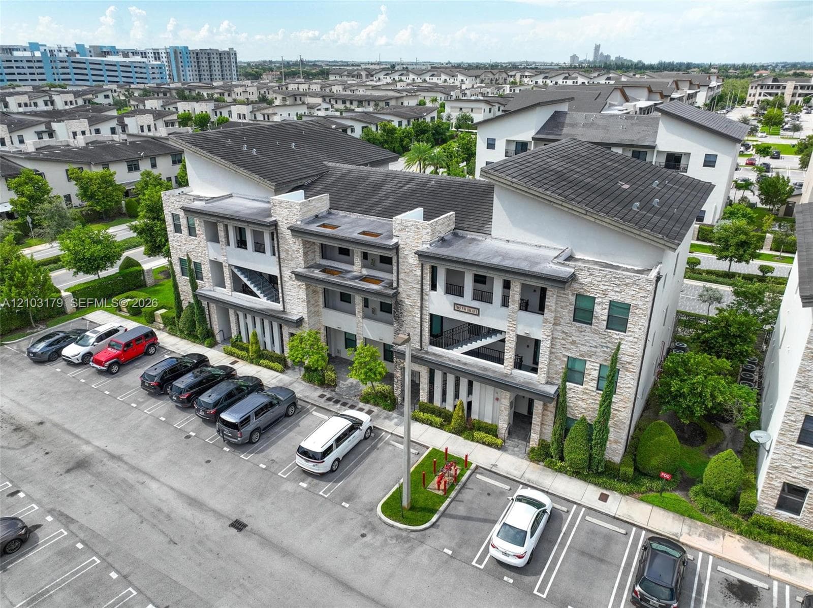 Grand Bay South Villas · #33 in Doral - Photo 24